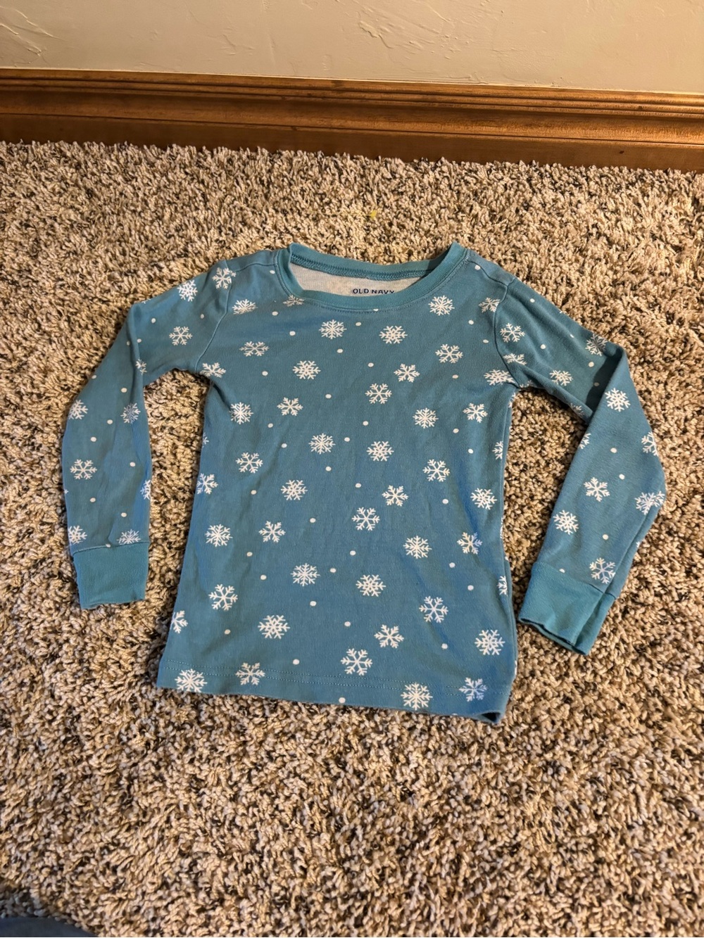 Old Navy Teal Long-Sleeve Top with White Snowflakes